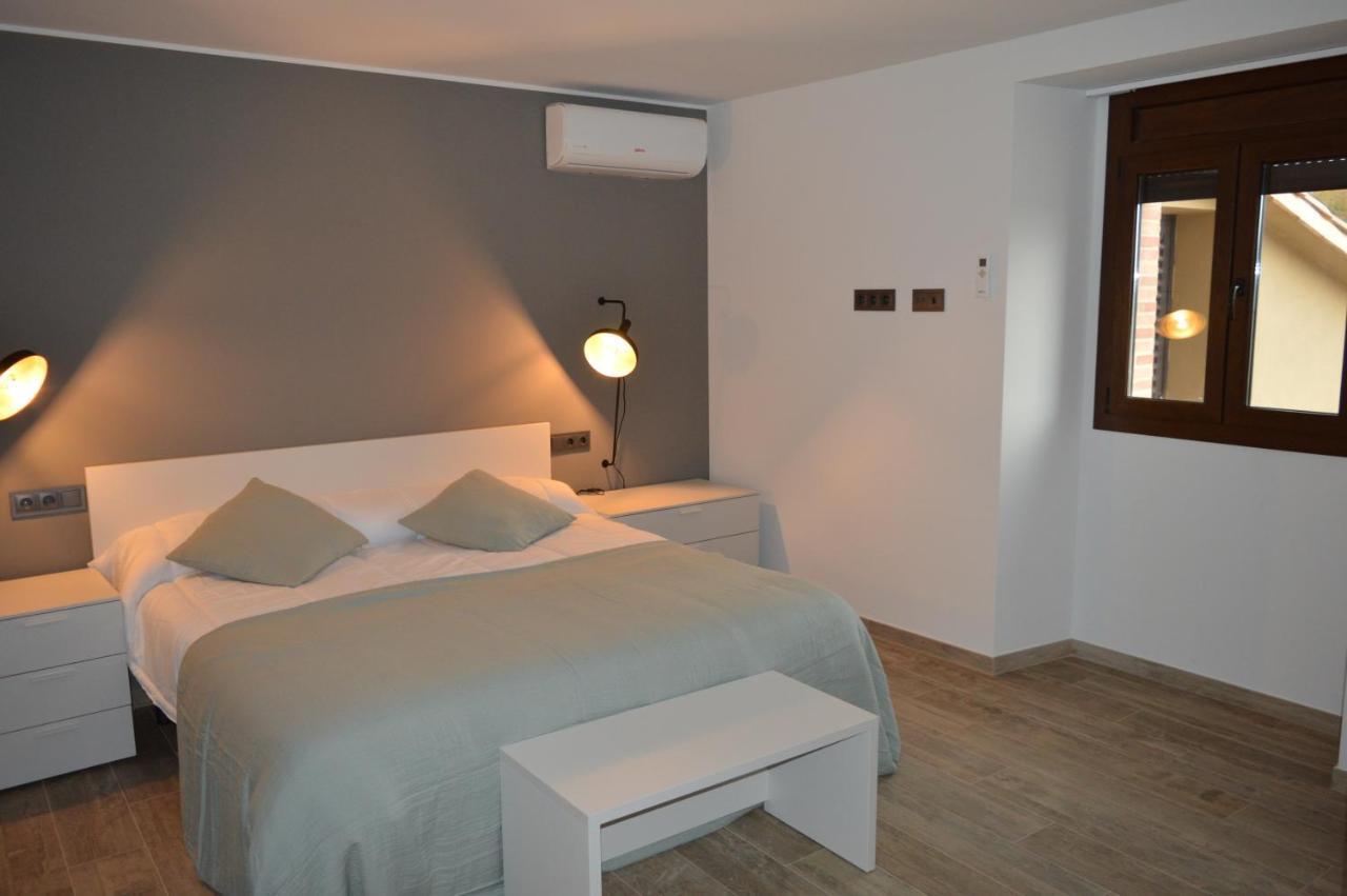 Mas Piua Villa Girona Bagian luar foto